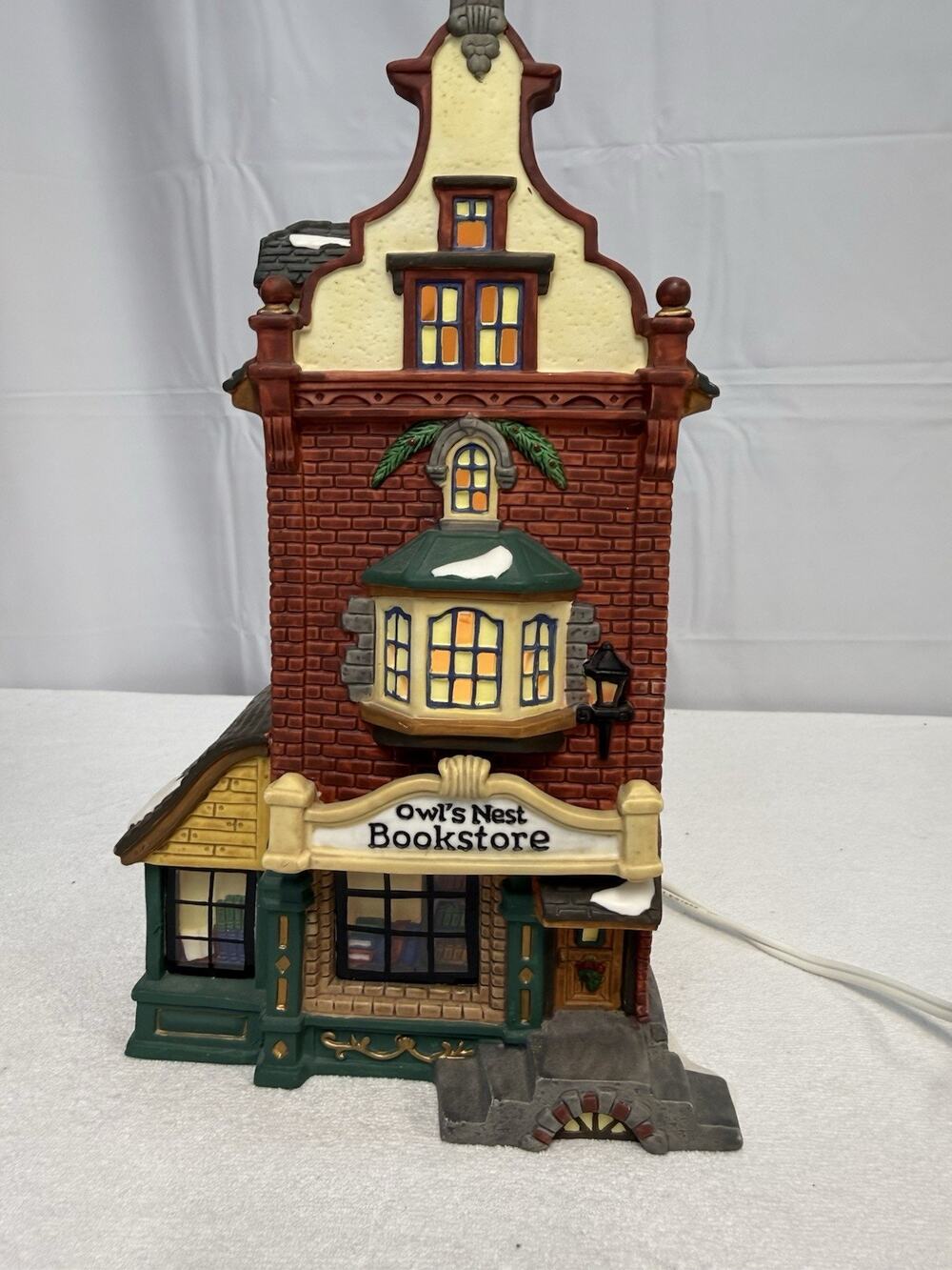 Santas Workbench Victorian Owls Nest Bookstore Christmas Village Lighted Box VTG